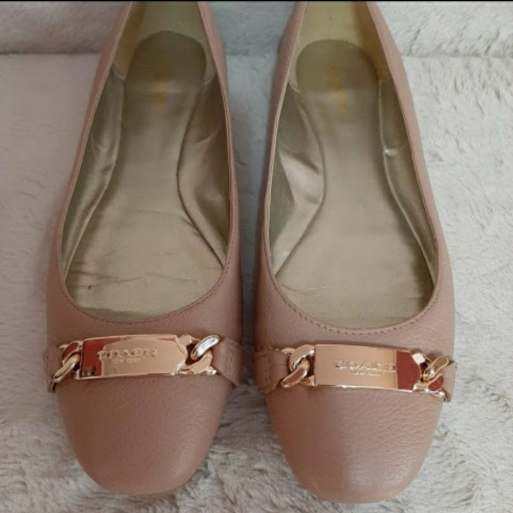 COACH Bianca Leather Flats  - 9.5❤️
